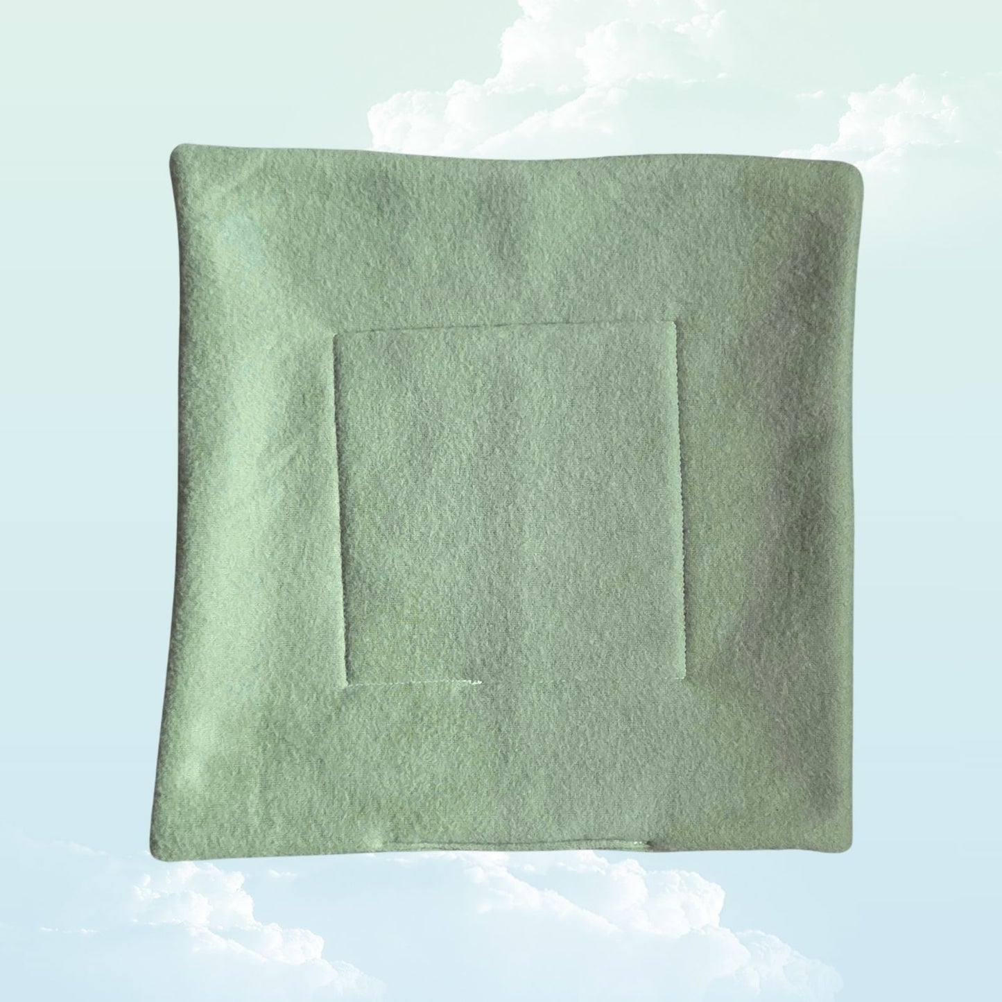 Handmade Absorbent Pee Pad Medium 33x33cm - Dusty Green / Mint