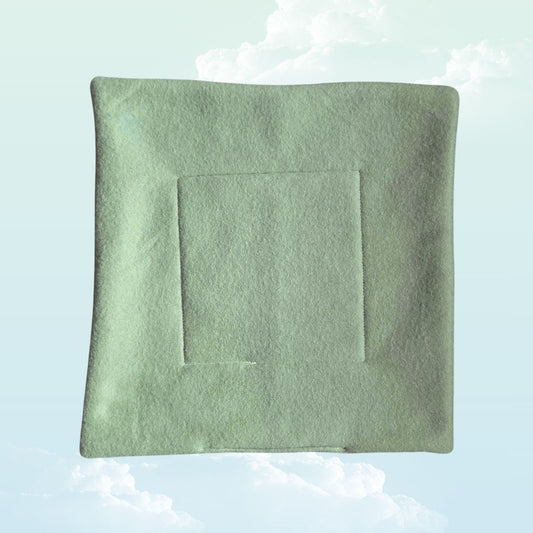 Handmade Absorbent Pee Pad Medium 33x33cm - Dusty Green / Mint