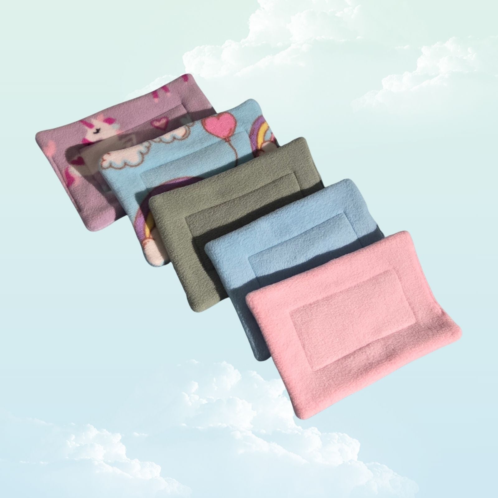 Handmade Absorbent Pee Pad Small 17x25cm - All colors